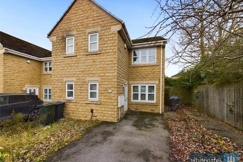 3 bedroom townhouse for sale - Frogmoor Avenue, Bradford, West Yorkshire, BD12