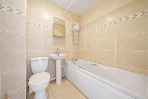 1 bedroom terraced house for sale, St. Nicholas Court, Basingstoke