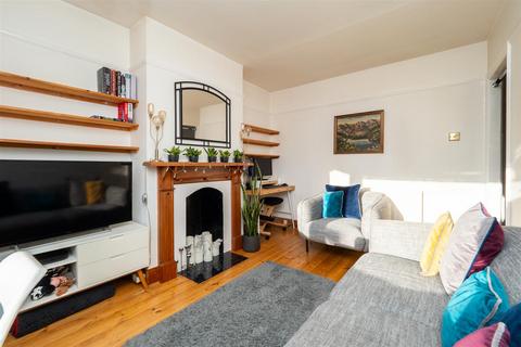 1 bedroom flat for sale, Stayton Road, Sutton