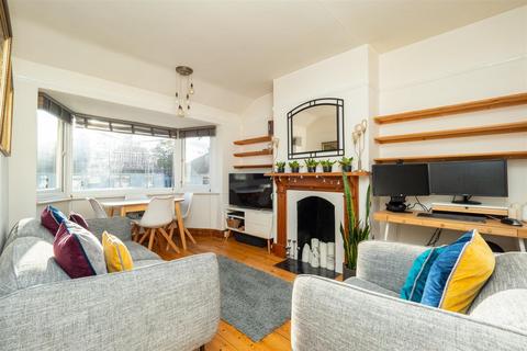 1 bedroom flat for sale, Stayton Road, Sutton