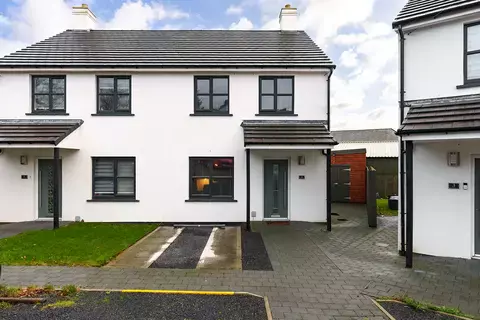 3 bedroom semi-detached house for sale, 2, Millmount Court, Douglas