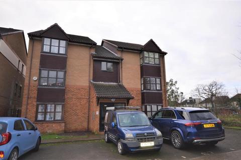 Studio to rent, Conifer Way, Wembley, Middlesex, HA0 3QR