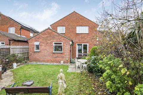 4 bedroom detached house for sale, Trinity Close, Abingdon, OX14