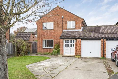 4 bedroom detached house for sale, Trinity Close, Abingdon, OX14