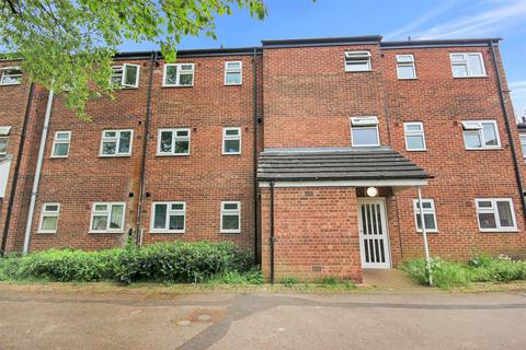 1 bedroom flat to rent, Nest Farm Crescent, Wellingborough NN8