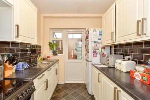 3 bedroom terraced house for sale, Grove Road, Cosham, Portsmouth, Hampshire