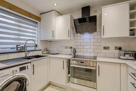15 Liddell Drive, Basildon, SS14 3PF