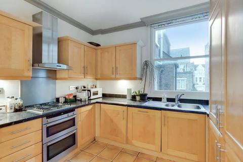 2 bedroom flat to rent, Sisters Avenue, Clapham Common North Side, London, SW11