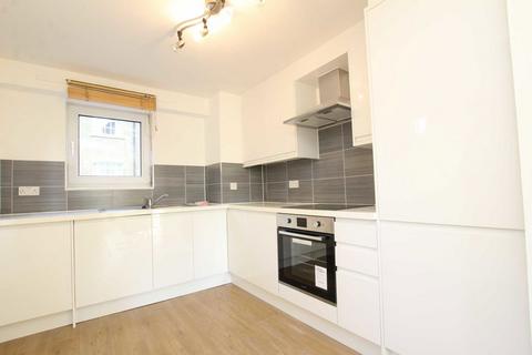 1 bedroom flat to rent, Wapping High Street, London E1W