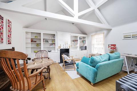 1 bedroom cottage to rent, Fournier Street, Spitalfields, London, E1