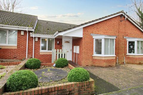 2 bedroom bungalow for sale, Walker Grove, Walkergate, Newcastle upon Tyne, Tyne and Wear, NE6 4YG