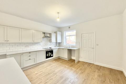 3 bedroom terraced house for sale, Ridgefield Street, Castleford