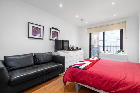 Studio for sale, Down Place, London W6