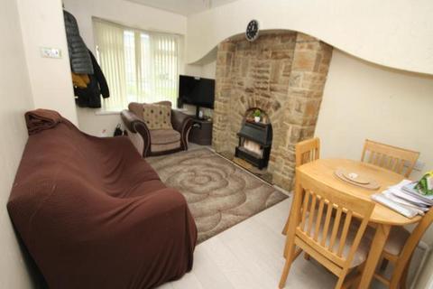 2 bedroom townhouse for sale, Briarfield Gardens, Shipley