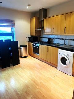 2 bedroom flat to rent, Zurich House, Hatfield Road, London E15