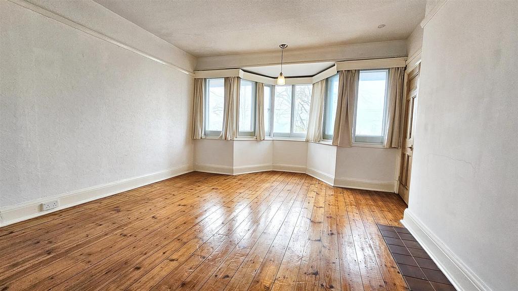 Bedroom 2.jpg