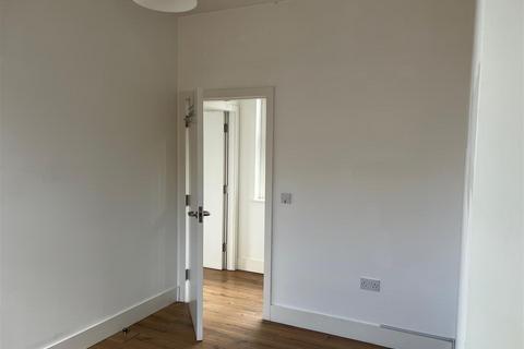 2 bedroom apartment for sale, Clock Tower Park, Longmoor Lane, Liverpool