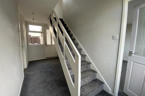 2 bedroom end of terrace house to rent, Stroud Crescent West, Bransholme HU7