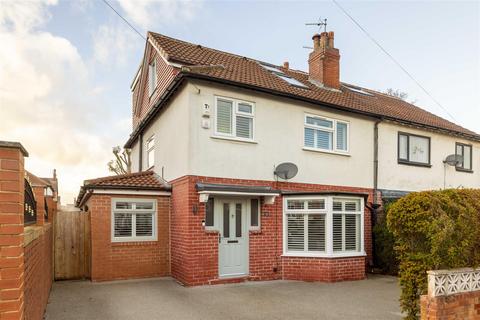 4 bedroom semi-detached house for sale, Roman Terrace, Leeds LS8