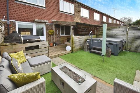 242 Fowler Road, Aylesbury, HP19 7QE