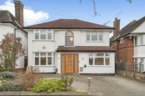 4 bedroom detached house to rent, Pebworth Road, HARROW