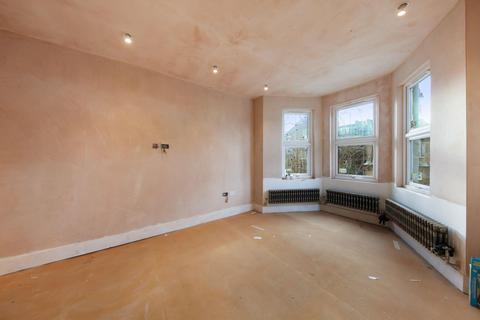 5 bedroom terraced house for sale, Springwell Avenue, London, NW10