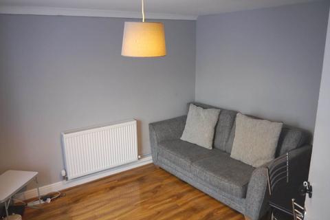 5 bedroom end of terrace house to rent, Bishops Rise, Hatfield