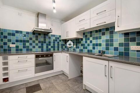 2 bedroom flat for sale, St Peters Street, Colchester CO1