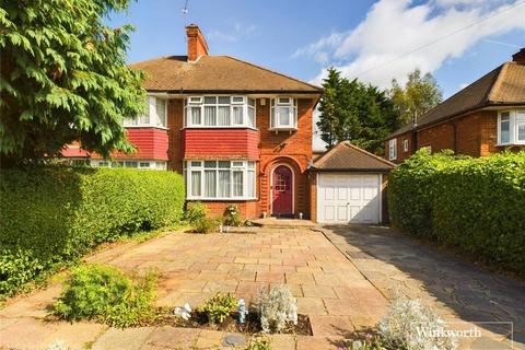 3 bedroom semi-detached house to rent, Alington Crescent, London NW9