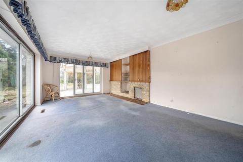 3 bedroom detached bungalow for sale, Grange Road, Blunham