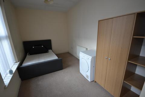 2 bedroom flat for sale, Wright Street, Hull HU2