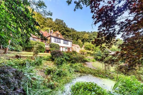 3 bedroom detached house for sale, Whitmore Vale, Grayshott, Surrey, GU26