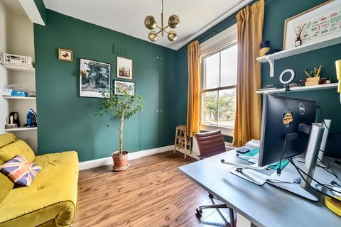 2 bedroom apartment for sale, Wellmeadow Road, London, SE13 6SY