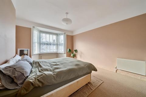 43b Wellmeadow Road, Catford, London, SE13 6SY