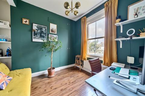 43b Wellmeadow Road, Catford, London, SE13 6SY