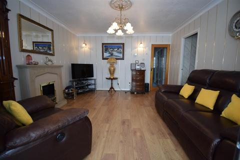 2 bedroom semi-detached bungalow for sale, Heron Villas, South Shields