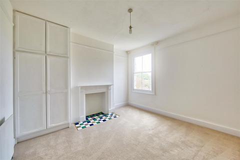 2 bedroom flat for sale, Winfrith Road, London