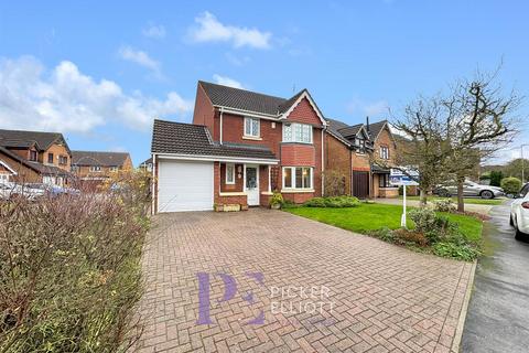 4 bedroom detached house for sale, Gainsborough Avenue, Hinckley LE10