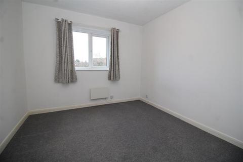 2 bedroom apartment to rent, Gabriel Court, Fletton, Peterborough