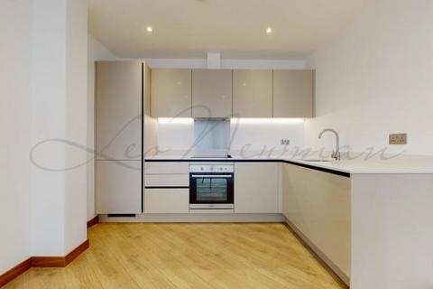 2 bedroom flat to rent, King's House, Widmore Road, Bromley