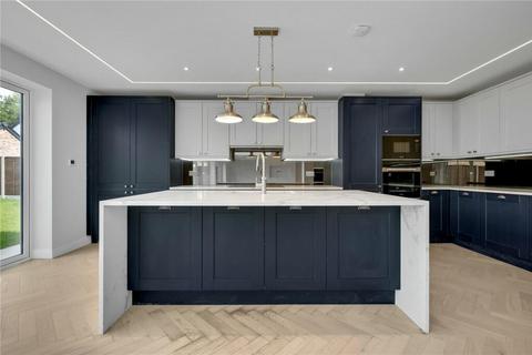undefined, The Avenue, Ascot