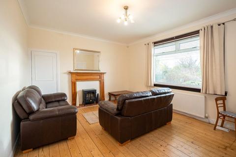 3 bedroom bungalow to rent, Craigmount Gardens, Corstorphine, Edinburgh, EH12