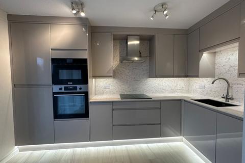 undefined, Boycott Avenue, Oldbrook, MK6