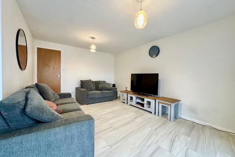 2 bedroom flat for sale, Boycott Avenue, Oldbrook, MK6