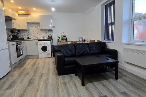 1 bedroom flat to rent, Holton Road, Barry, The Vale Of Glamorgan. CF63 4HQ