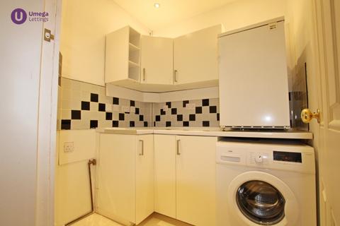 1 bedroom apartment to rent, Wardlaw Street, Gorgie, Edinburgh, EH11