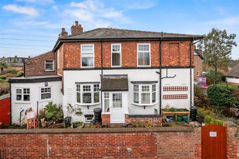 4 bedroom end of terrace house for sale, Vicarage Lane, Bowdon, Altrincham