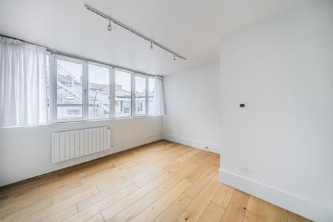 3 bedroom apartment to rent, Union Street, KT1