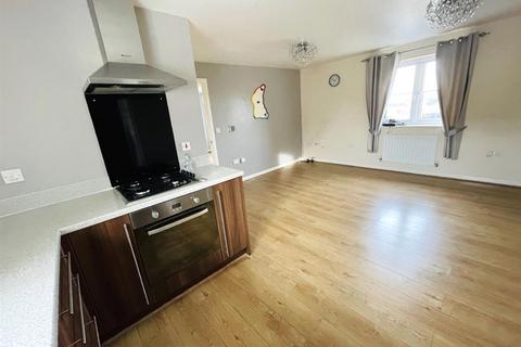 2 bedroom coach house for sale, Heol Cae Tynewydd, Loughor, Swansea