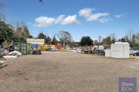 Industrial unit to rent, The Transport Yard, Wood End Gardens, Northolt UB5